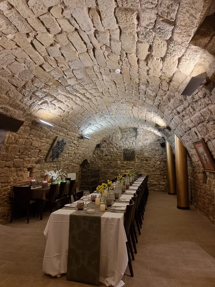 Interior del restaurante El Criticón